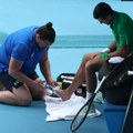 Kako je Novak uopšte igrao?! Kada vidite Đokovićevo stopalo - zavrteće vam se u glavi! Jezive fotke bolne povrede! (foto)