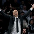 "Pet utakmica u devet dana..." Partizan u nedelju igrao derbi, u utorak igra u Evroligi! Evo šta je rekao Đoan Penjaroja