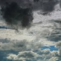 Smena sunca i oblaka, mogući kiša i pljuskovi: Temperatura do 25 stepeni