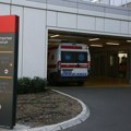 Vozač automobila pokosio devojčicu (7) van pešačkog prelaza na Ibarskoj: Bez svesti primljena u bolnicu