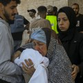 Potresan fenomen u Gazi: Roditelji ispisuju imena svoje dece na njihove noge i stomake, a razlog je više nego bolan
