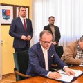 Mirović prisustvovao potpisivanju Ugovora za pripremu projektne dokumentacije za uređenje Sremskih Karlovaca
