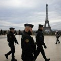 Napadač na prolaznike u Parizu već bio osuđen za terorizam