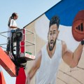 Ponos Karaburme: Mural Vase Micića osvanuo na zidu škole (foto)