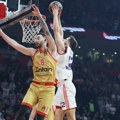 Uživo: Crvena zvezda - Olimpijakos 48:38 treća četvrtina, "gori" Arena (foto, video)