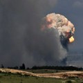 Izvor Reutersa: Ukrajinski dronovi pogodili skladište municije ruske brigade na Krimu