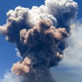 (Foto/video) eruptirao vulkan naočigled turista Dramatične scene sa Sicilije