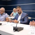 Usvojena inicijativa za spomenik žrtvama pada nadstrešnice, opozicija: Gde su odgovorni?