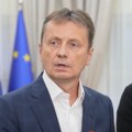 Darko Glišić imao moždani udar! Ministru pozlilo uživo u emisiji, lekari mu se bore za život