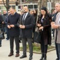 Obeleženo 22 godine od stradanja: U Severnoj Mitrovici parastos i polaganje venaca za ubijene u Martovskom pogromu