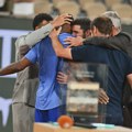 VIDEO Zatalasao crvenu prašinu Pariza i rekao zbogom: Emotivan oproštaj legende od Rolan Garosa