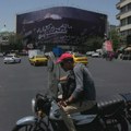 Iran preti da će uništiti infrastrukturu na Bliskom istoku ako njegova bude napadnuta