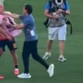 Kakva bruka: Legenda Argentine pesnicom u glavu udarila Olma, pojavio se sramotan snimak