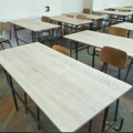 Počela nova školska godina: U klupe seda 770.000 učenika