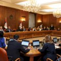 Počela vanredna sednica Vlade Srbije, očekuje se da premijer Macut predloži raspuštanje Skupštine