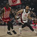 Hapoel ponovo vodi, Zvezda od sjaja do očaja