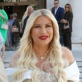 „PLAŠILA SAM SE KAKO ĆU SA RUKOM PRESVLAČITI ĆERKU“ Dea Đurđević u prvom intervjuu nakon venčanja, o majčinstvu, Pinku i…