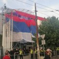 Protest prozapadne opozicije: Okupljeni išli do televizije "Pink", u Nišu otkazan skup