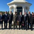 Selaković položio venac na spomenik stradalima na Vranjevcu