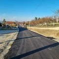 Novi asfalt u dve ulice u Ilićevu i Bresnici