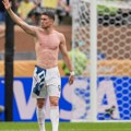 Neočekivani obrt u slučaju Vlahović, Milan odustaje od Srbina zbog fudbalera koji neće kod njih?!