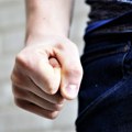 Вршњачко насиље у Метковићу; Дрогирани малолетник претукао вршњаке - једног тешко повредио