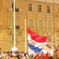 Ustaška zastava se zavijorila u Zagrebu, simboli NDH čekaju rukometaše Hrvatske i Tompsona