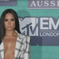 Demi Lovato objavila kuvar, pa progovorila o poremećaju ishrane: "Na rođendanima nisam jela tortu"