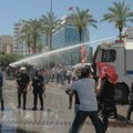 Turska policija koristila vodene topove protiv pristalica opozicije