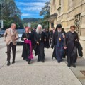 Patrijarh Porfirije nakon liturgije prošetao centrom Ljubljane, razgovarao s građanima