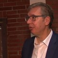 "Tih 21 km su za nas veoma važni, 2 milijarde nije malo": Vučić obilazi deonicu glavnog puta kod Bora