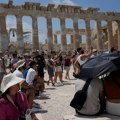 Grčka i Kipar spremaju se za rekordne vrućine, sever Italije pogodilo nevreme