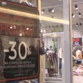 Petak je i u Srbiji danas "crn", ali su spiskovi za kupovinu kraći nego nekada