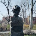 Pokrenuta inicijativa da Mika Antić dobije i spomenik u Novom Sadu