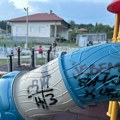 Sramota u Čačku – vandali upali na dečije igralište i demolirali ga