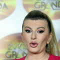 Potvrđeno! Viki Miljković potpisala ugovor sa "Pinkovim zvezdama" u novoj sezoni pevačica u žiriju ovog muzičkog takmičenja…