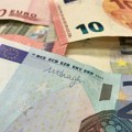 Srednji kurs dinara za evro 117,1685, za dolar 100,7295