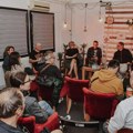 FOTO: Nedostaju vam istinski pank i poezija? Onda je „U 3.10 za Kovin“ knjiga za vas!