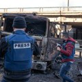 Reporteri bez granica: Više od 175 ukrajinskih i stranih novinara žrtve zlostavljanja od početka rata u Ukrajini