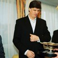 Partizan je mesec dana držao Pančeva, a onda je Cvele saznao gde je, pokupio ga i odmah odveo u Zvezdu