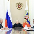 Vladimir Putin je pred ključnom odlukom