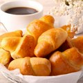 Domaće kiflice sa jogurtom: Jednostavan recept za mekano i vazdušasto pecivo