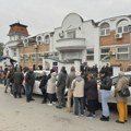 Studenti i ZLF sprečili kupovinu glasova u Novom Sadu: Uhvaćeni su na delu sa paralelnim spiskovima FOTO