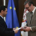 Ambasador doneo poruku u predsedništvo Srbije Predsednik Vučić prihvatio predlog šeika bin Zajeda