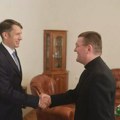 Mons. Mirko Štefković primio dr. Balinta Pastora, predsednika Saveza vojvođanskih Mađara Zrenjanin - Mons. Mirko…