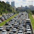 Kako u gradskoj vožnji da uštedite do dva litra goriva – jednim potezom