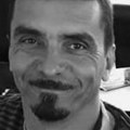 Umro Dejan Rusimović