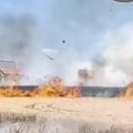 (Video) Vatrena stihija bukti kod Pančeva: Ogroman požar zahvatio njivu, širi se gust, crni dim