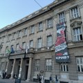 Građani ispred Filološkog fakulteta, dekanka zatražila od studenata da izbace svoje stvari