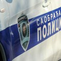 Povređen saobraćajni policajac kada ga je udario automobil, za vozačem se traga